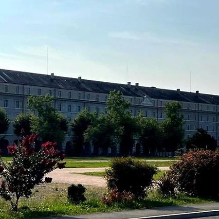 Pau Centre Vue Sur Les Pyrenees Pour 2 Nuits Au Minimum 아파트 외부 사진