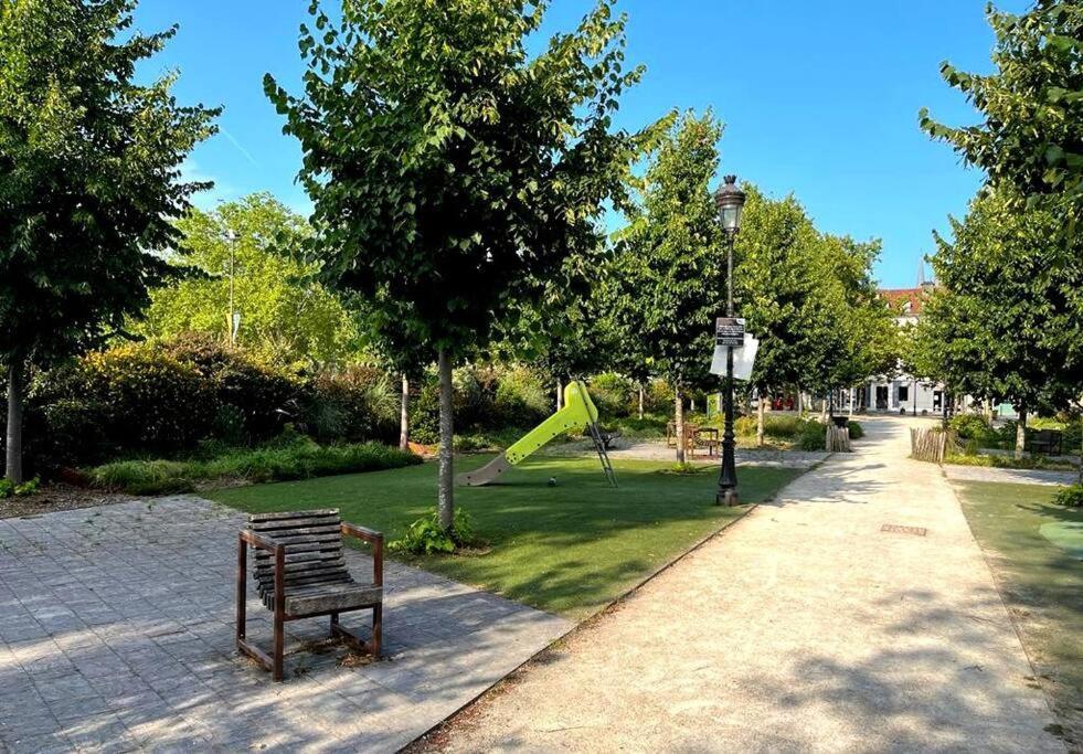 Pau Centre Vue Sur Les Pyrenees Pour 2 Nuits Au Minimum 아파트 외부 사진